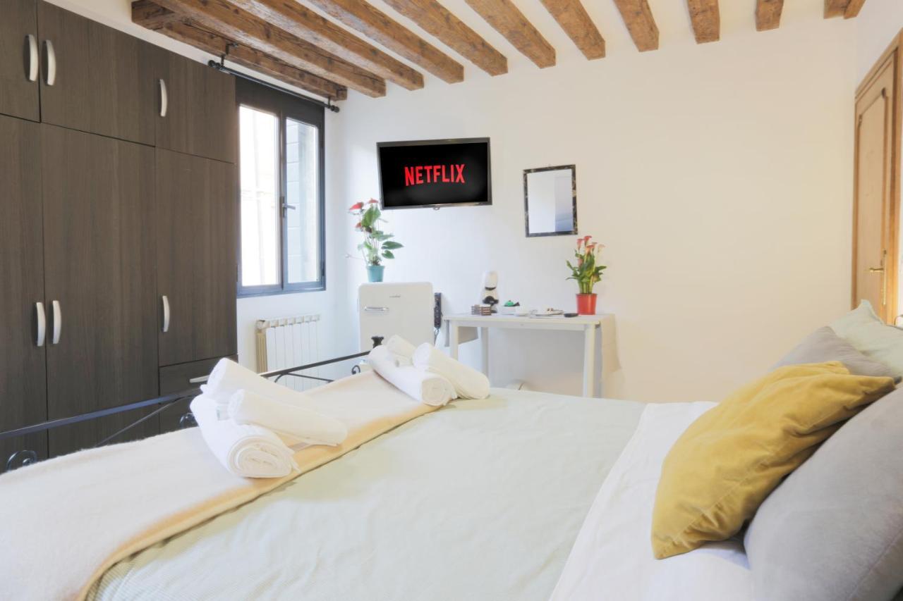 Santa Croce Guest House Venetië Buitenkant foto